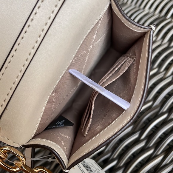 Michael Kors Carmen Small Logo Smartphone Crossbody Bag
Light Cream Multi - Picture 11 of 16